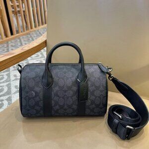 Coach men's Boston monogram pillowcase, size 25cm x 15cm x 11cm